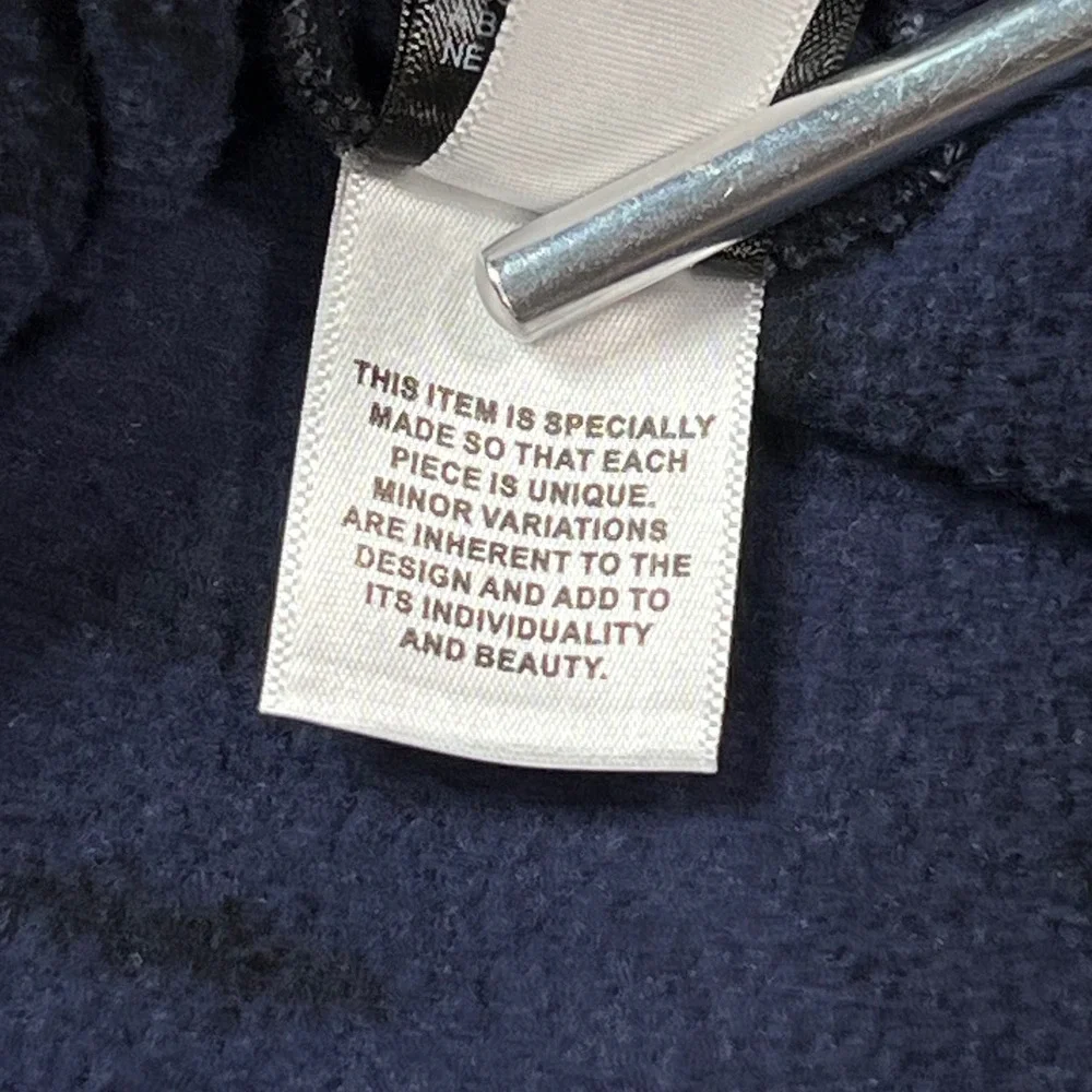 Zella Womens XL Blue Tie Dye Spiral Hoodie Sweatshirt Thumbholes NR446307MI FA20 - Picture 4 of 10